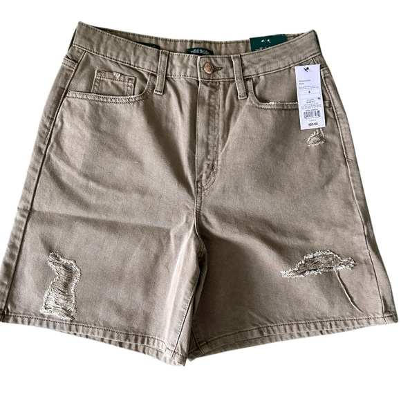 Wild Fable High Rise Distressed Bermuda Jean Shorts size 6/28R Brown. - Picture 4 of 10